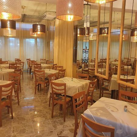Hotel Venezia San Mauro Mare Luaran gambar