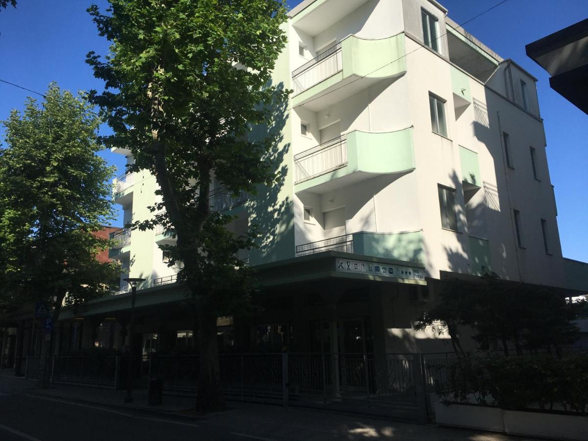 Hotel Venezia San Mauro Mare Luaran gambar