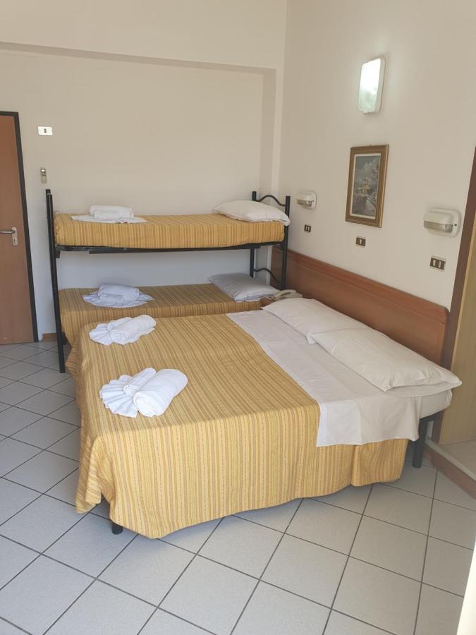 Hotel Venezia San Mauro Mare Bilik gambar