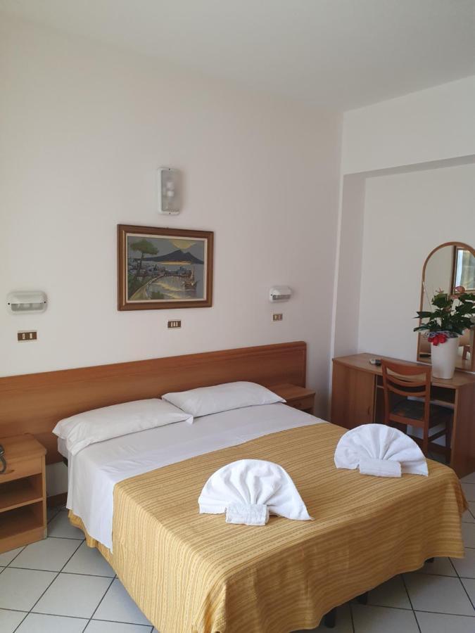 Hotel Venezia San Mauro Mare Bilik gambar